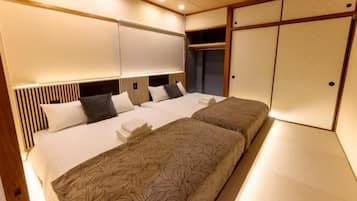 Basic Twin Room, Non Smoking (201) | WiFi (free), bed sheets