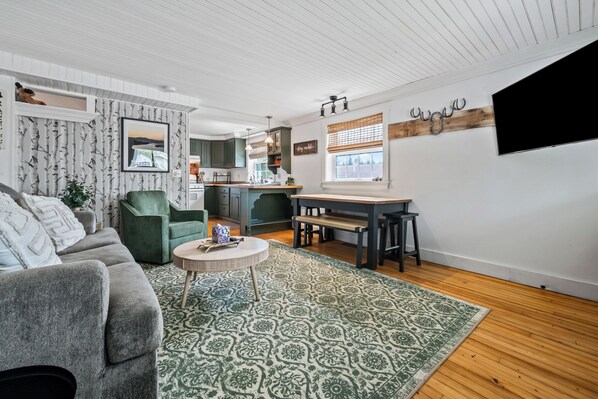 Living area - Woodside Oasis | Walking distance to Downtown Rangeley (Rangeley)