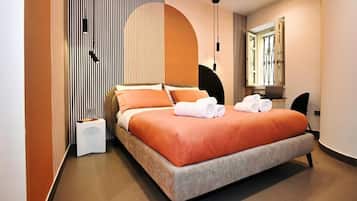 In-room safe, desk, laptop workspace, soundproofing