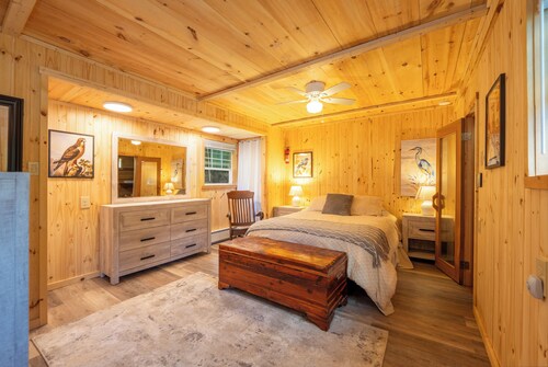 Ligonier Relaxing Country 2 Bedroom Ranch – Fallen Oak,  
Sauna, Cold Plunge, MC