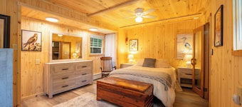 Ligonier Relaxing Country 2 Bedroom Ranch – Fallen Oak,  
Sauna, Cold Plunge, MC