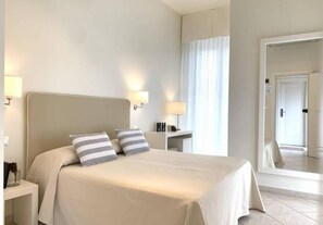 Room - Hotel Capanni (Bellaria-Igea Marina)