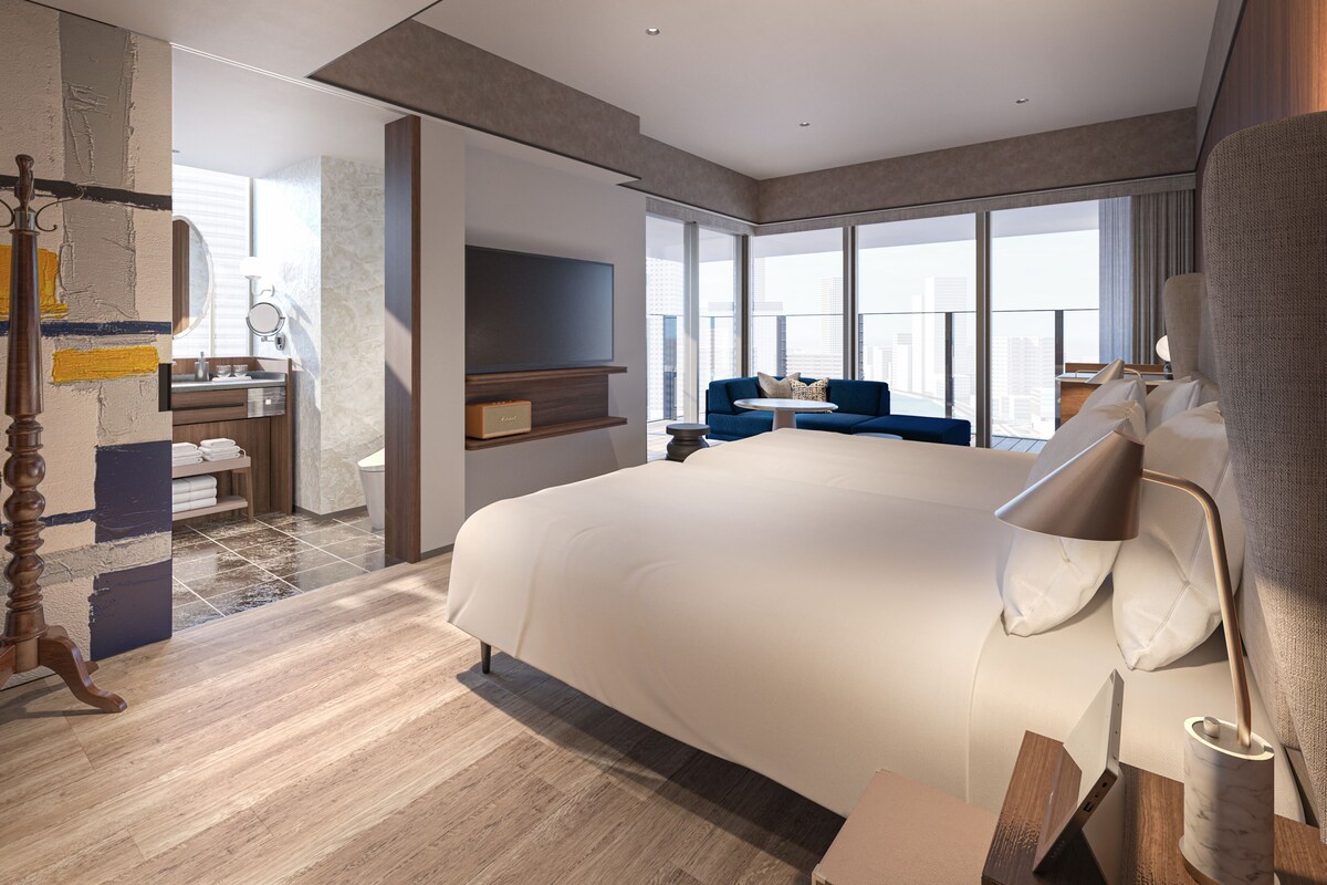 Deluxe-Zimmer (Corner room, View Bath) | Verdunkelungsvorhänge, kostenloses WLAN