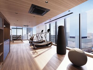 Fitness facility - MitsuiGardenHotel OsakaDojimahamaPREMIER (Osaka)