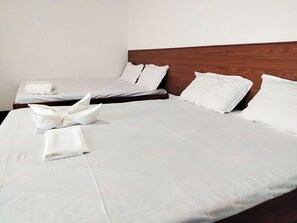 Free WiFi - Shiny cot- Nuwaraeliya (Nuwara Eliya)