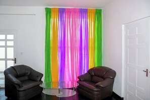 Interior - Shiny cot- Nuwaraeliya (Nuwara Eliya)