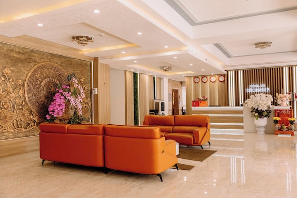 Hôtel De Décembre Bảo Lộc - Bảo Lâm District