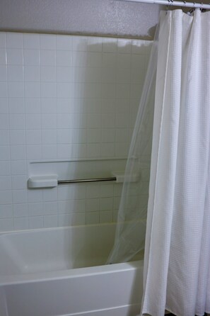 Bathroom - Cozy Home on the Lake in Denver (Thornton)