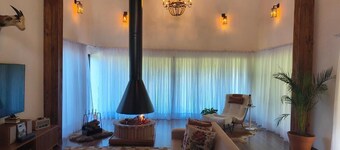 Country house in Lages, Aconchego Serrano, with outdoor hot tub.