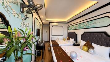 Peralatan tempat tidur premium, busa memori, item bar mini percuma