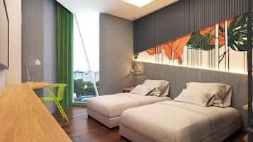 Tabla de planchar con plancha, wifi gratis y ropa de cama