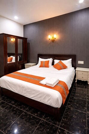 Habitación doble clásica | Wifi gratis y ropa de cama 