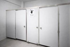 Shared Dormitory | Bathroom - YT Hotel & Hostel Vientiane (Vientiane)