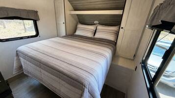 1 habitación, wifi gratis y ropa de cama