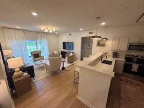 Fridge - StarkVilla - Perfect Location! (Starkville)