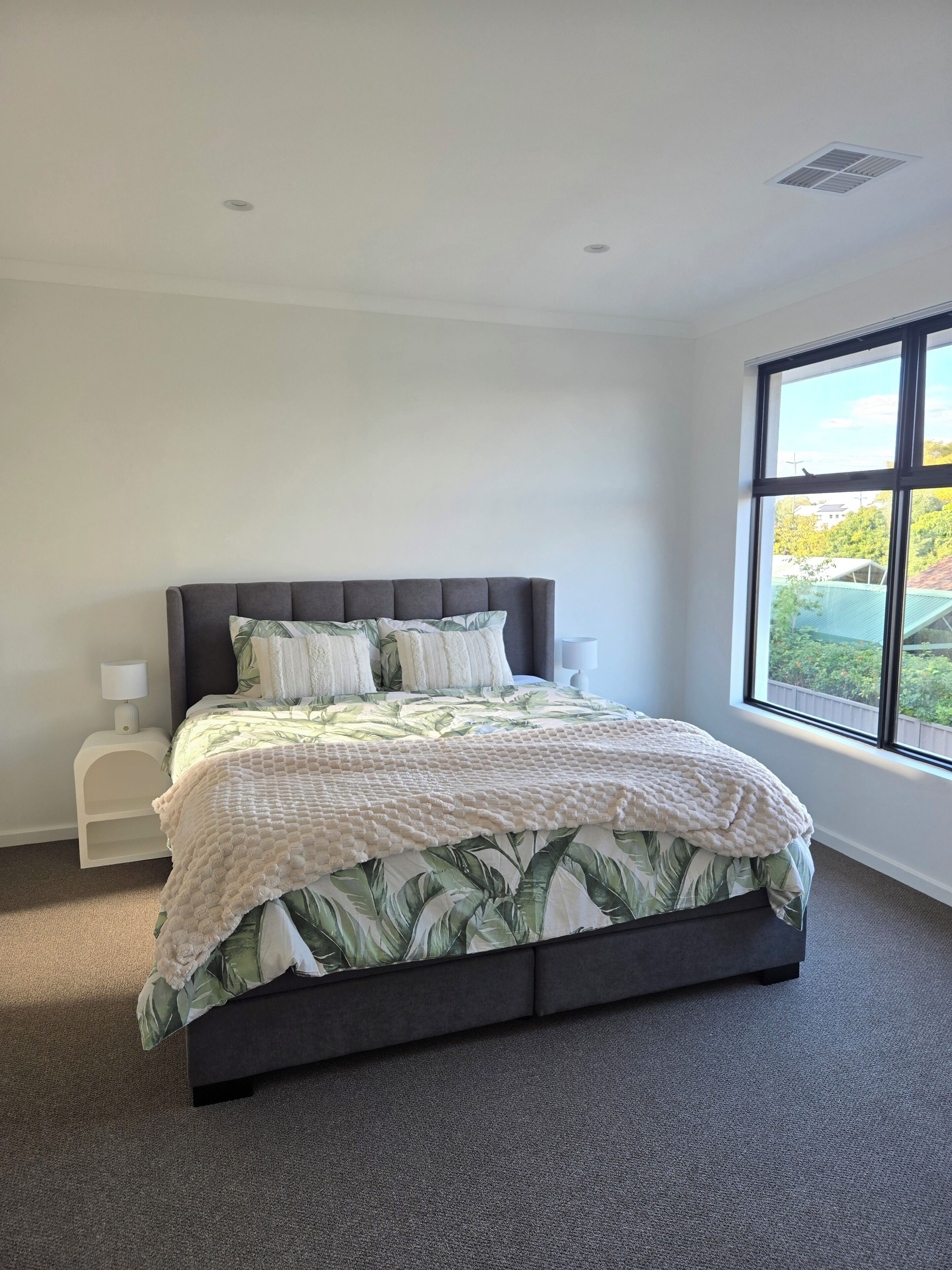 Room. Brand-New 2-Story Home Near the City and Airport ✈️ 3 Bedrooms, 2 Bathrooms