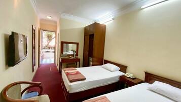 Standard Double or Twin Room, Garden View | Free WiFi, bed sheets