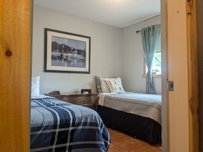 Room - Tahsis Adventure Retreat | Fish, Hike & Relax (Tahsis)
