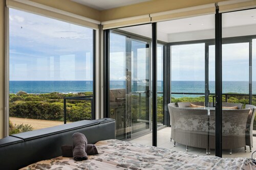 Amazing Ocean Views with Spa