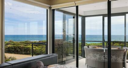 Amazing Ocean Views with Spa