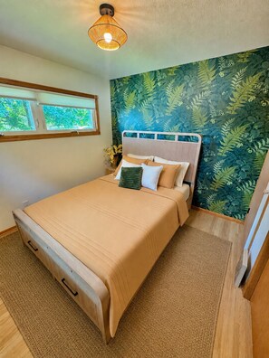 Room - Spacious, beautiful 5 Bed, 2.5 Bath modern house in Saint Paul for extended stay (Saint Paul)