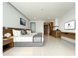 Phòng 2 giường đ ơn Deluxe, quang cảnh bãi biển | Truy cập Internet không dây miễn phí 