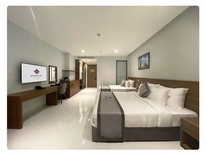 Phòng 2 giường đơn Deluxe, quang cảnh bãi biển | Truy cập Internet không dây miễn phí 