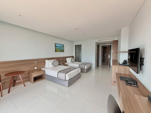 Long Thuan Hotel & Resort