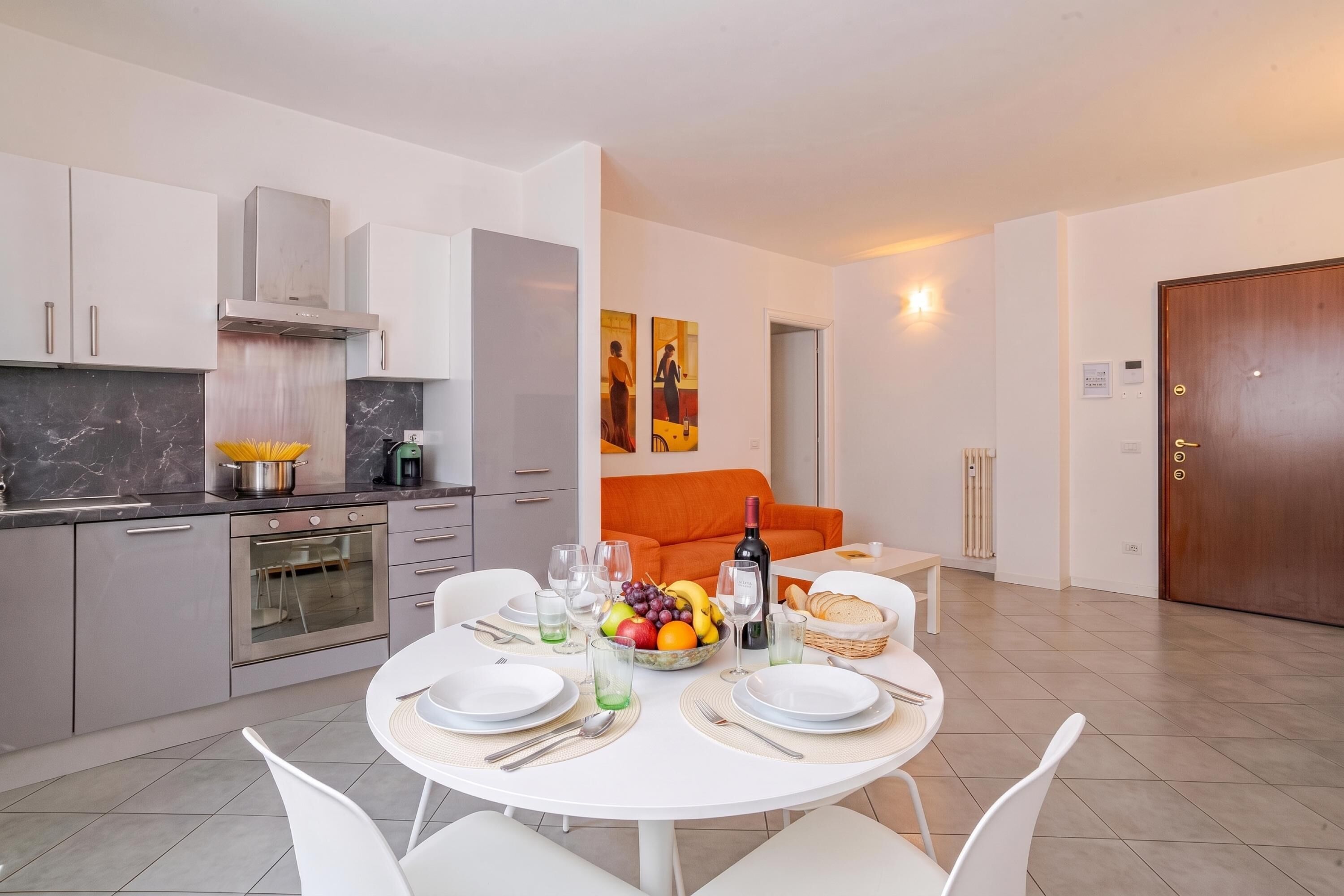Family Apartment, 1 Bedroom, Air conditioning (Franklin's House Como) | Interior