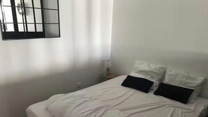 1 bedroom, WiFi - CHAMBORD Apartment with a garden (Saint-Laurent-Nouan)