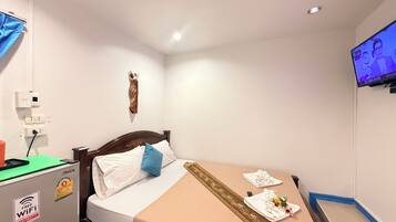 Standard Room | Free WiFi