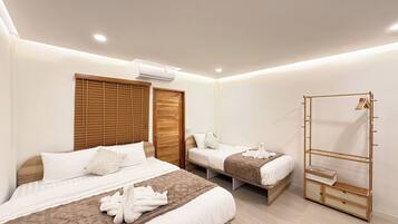 House, 2 Bedrooms | Desk, free WiFi, bed sheets