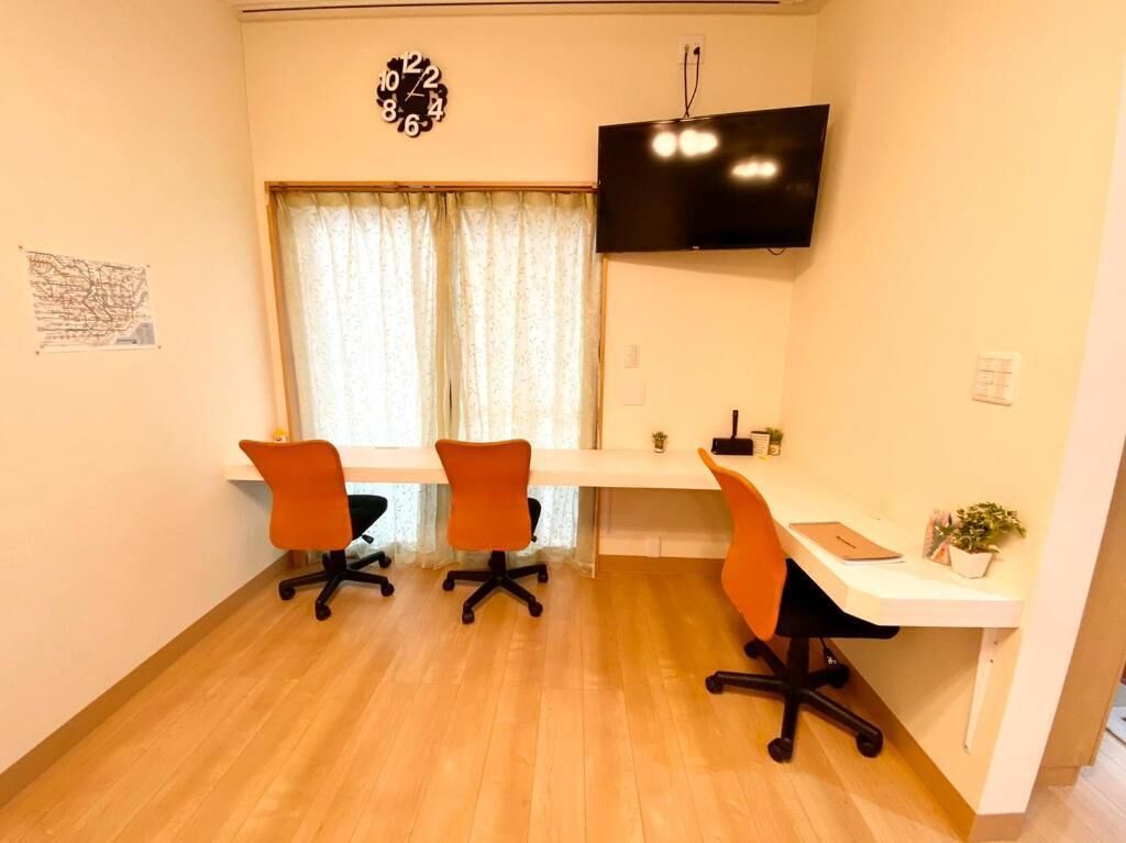 宿舍, 女士专用房 | 商务中心