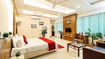 Chambre Double Deluxe, vue cour intérieure
