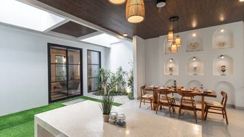 Villa, 3 habitaciones, alberca privada, vista a la playa | Restaurantes