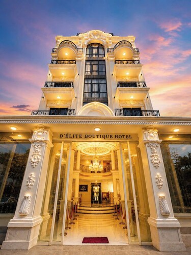 D’Élite Boutique Hotel Dĩ An – Free Mini Bar & Co-Working Space