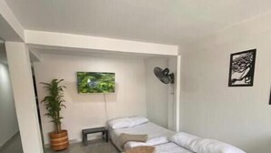 Uklassifisert bilde, 5 av 24, knapp