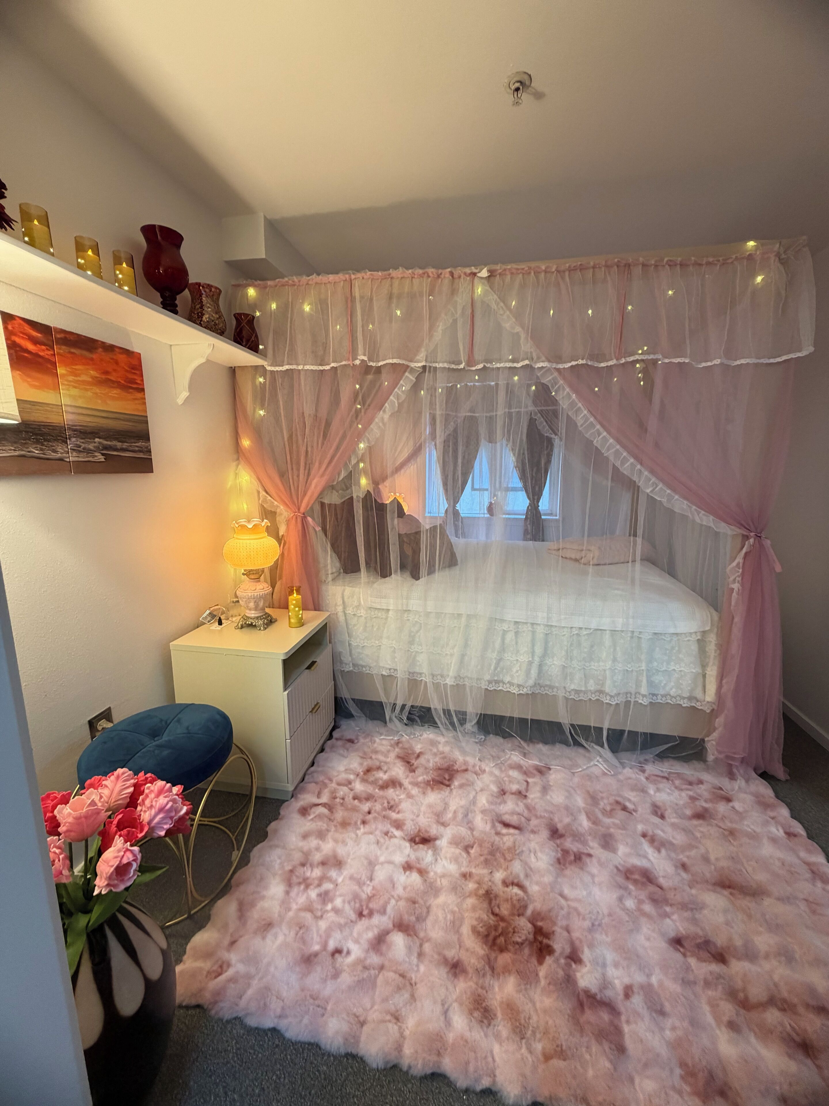 Iron/ironing board, WiFi, bed sheets, wheelchair access