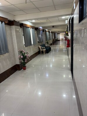 Interior - HOTEL VIVANTA (ahmedabad)