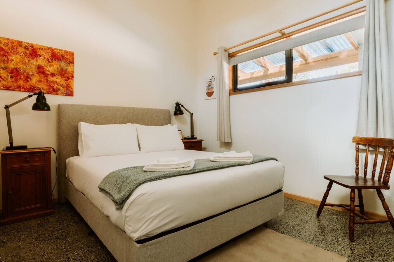 2 quartos, ferros/tábuas de passar roupa, Wi-Fi, roupa de cama