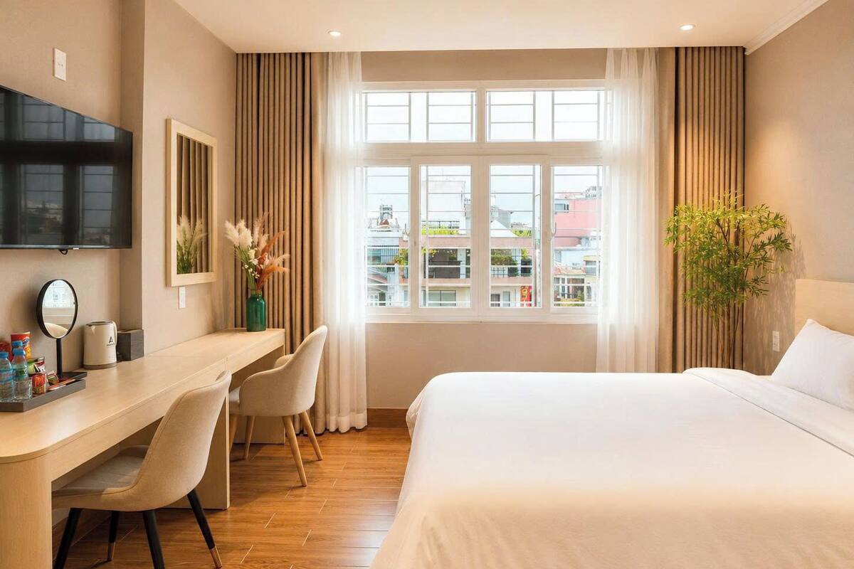Deluxe Double Room | Hypo-allergenic bedding, free WiFi, bed sheets
