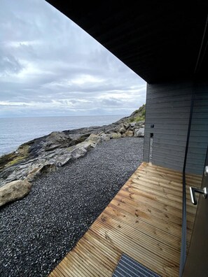 Terrace/patio - High end sea cabins at Å in Lofoten. Cabin nr. 3 (Moskenes)