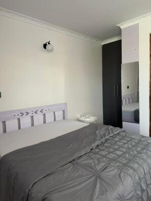 1 Schlafzimmer, Bügeleisen/Bügelbrett, WLAN, Bettwäsche