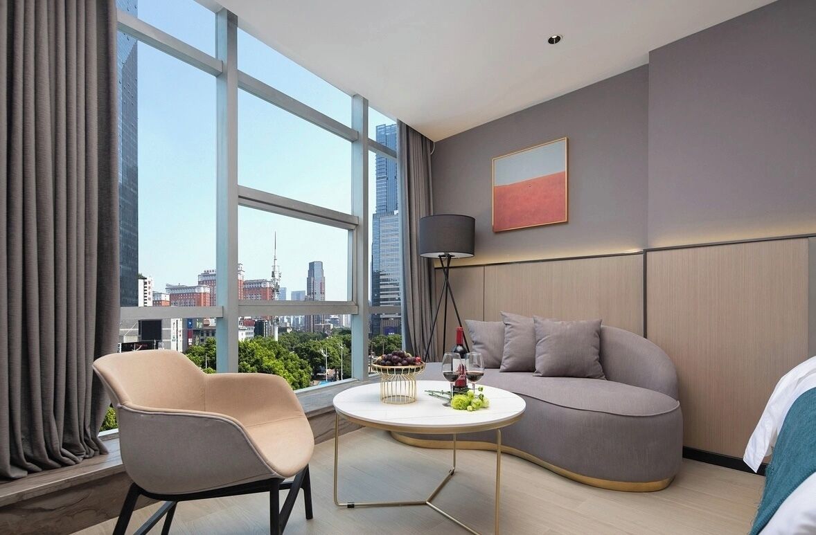 Executive Twin Room, City View | Interior
