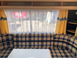 Interior - Hobby De Luxe Caravan (Tårnby)