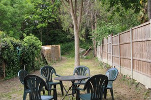 Outdoor dining - Spacious 4 bedroom house in London (Greater London)