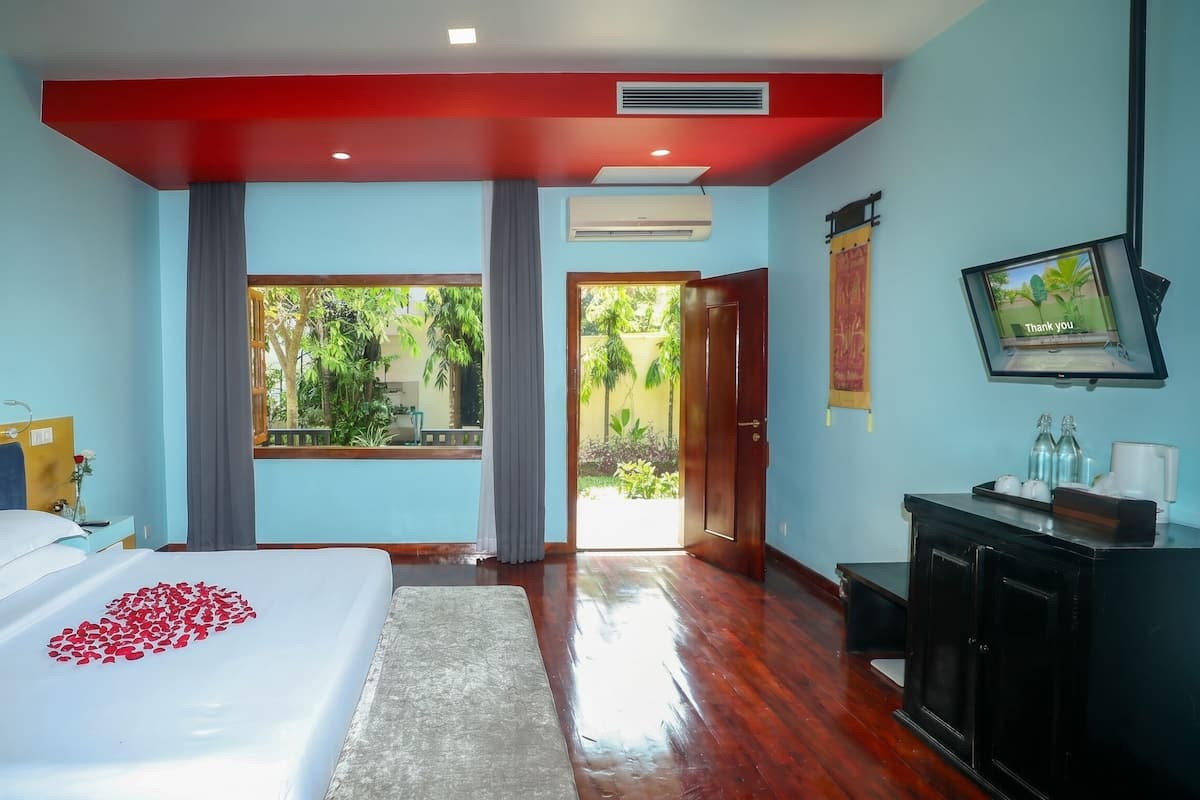 Suite | Free WiFi