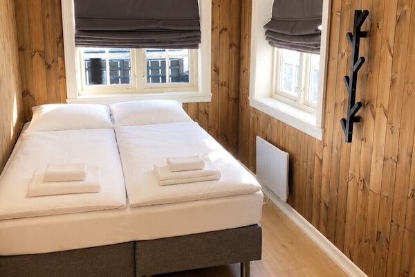 Bedroom with double bed