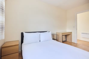 Apartment | Free WiFi - Beige & Timber Flat Edgware (Edgware)