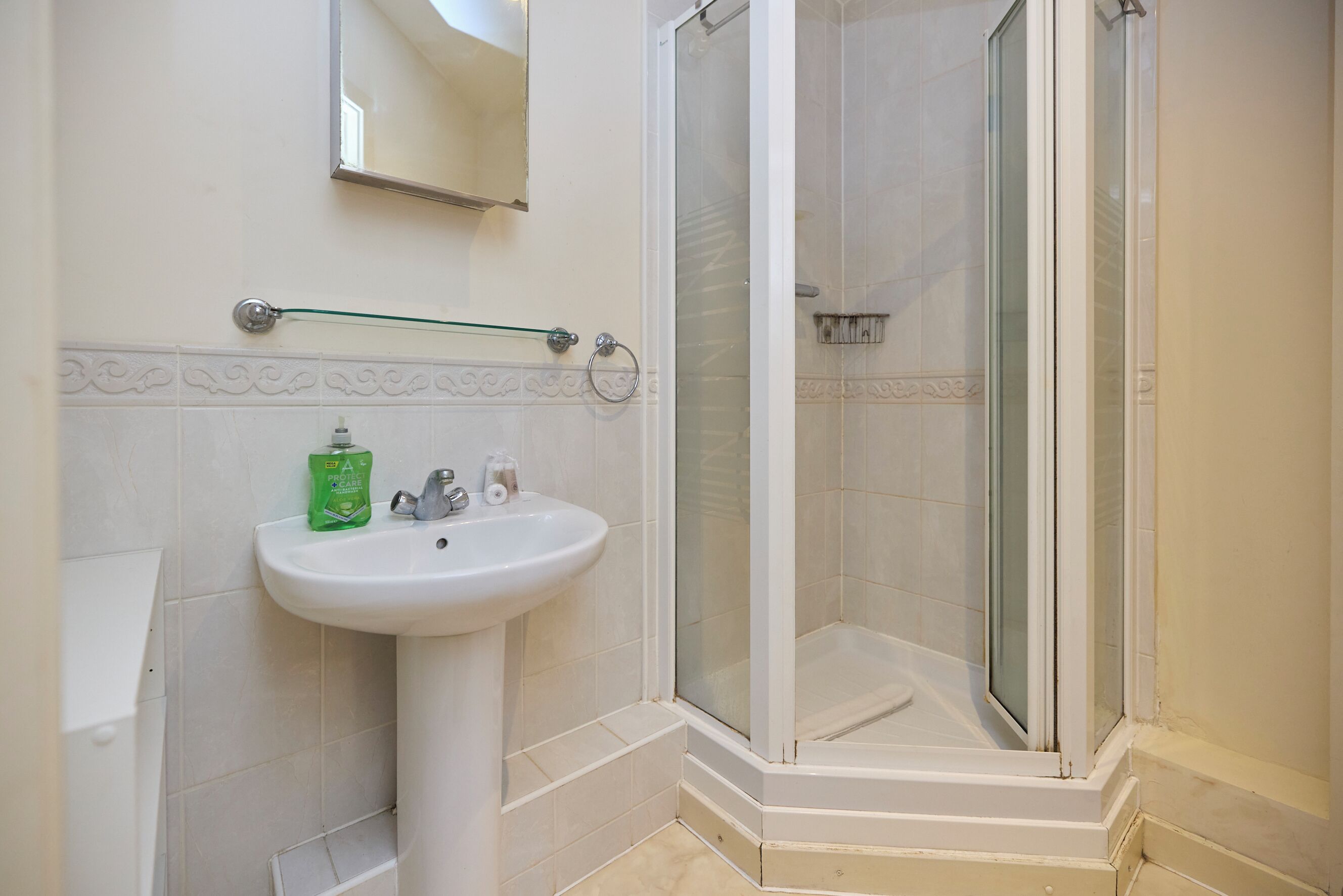 Apartment | Bathroom